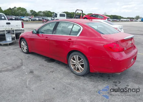 2011 Infiniti G37 Journey z USA, uszkodzony, nr VIN JN1CV6AP3BM509561